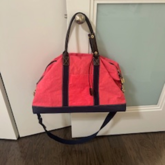 J McLaughlin Overnight Bag - Picture 2 of 6